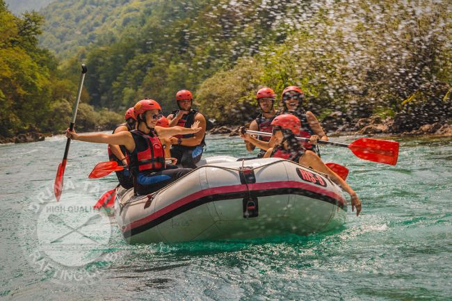 Rafting in April & May - We are taking you to the best spring adventure! Heated Deluxe bungalows at the same price as standard bungalows! Organized Transport!