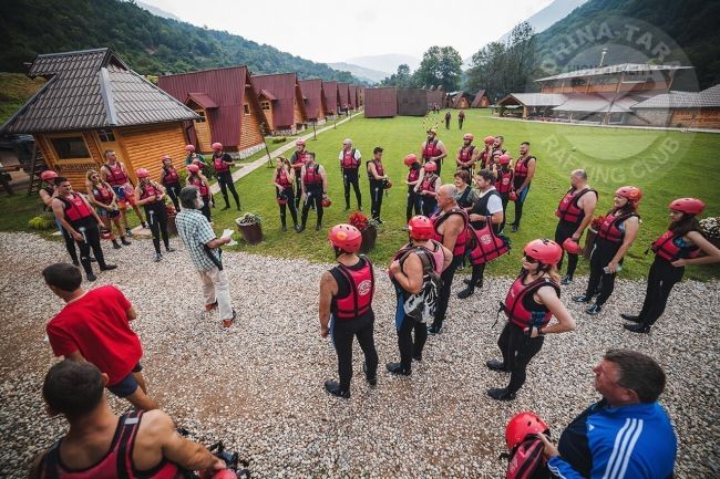 Trei zile de rafting